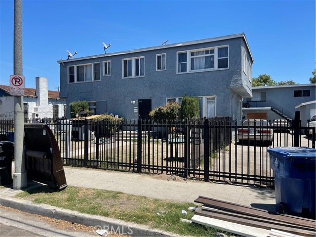 9512 Graham Avenue #6, Los Angeles, CA, 90002 9512 Graham Avenue #6, Los Angeles, CA, 90002