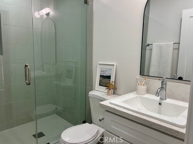 Detail Gallery Image 8 of 12 For 1913 Nipomo Ave #1/2,  Long Beach,  CA 90815 - 1 Beds | 1 Baths