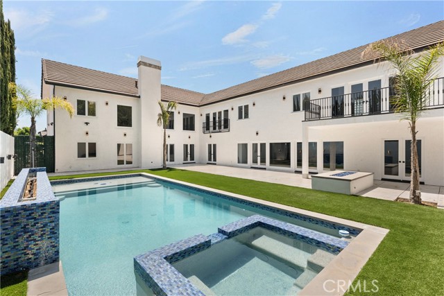 5965 Nora Lynn Drive, Woodland Hills CA: https://media.crmls.org/medias/72e25cb6-3c33-47c6-93db-e6c4a584eaec.jpg