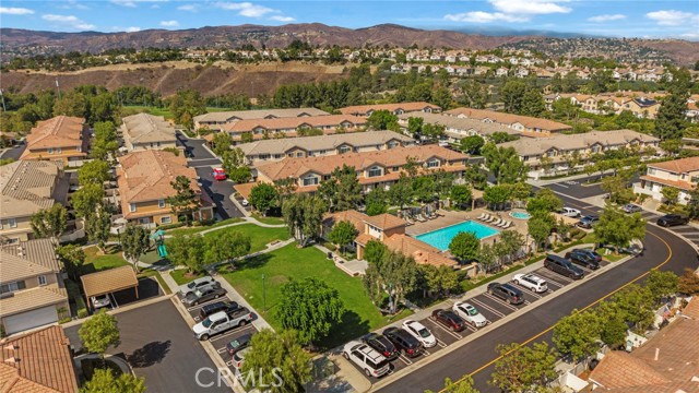 Detail Gallery Image 28 of 30 For 839 S Yellowstone Way, Anaheim,  CA 92808 - 2 Beds | 2/1 Baths