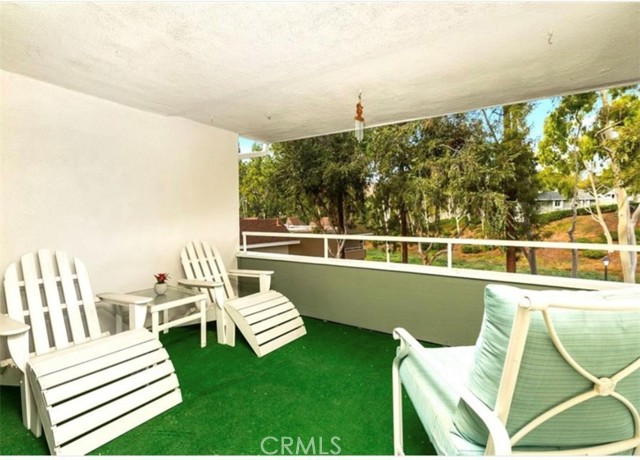 22152 Caminito Amor, Laguna Hills CA: https://media.crmls.org/medias/72e4f954-0bd3-4d54-9409-0930014b6eae.jpg