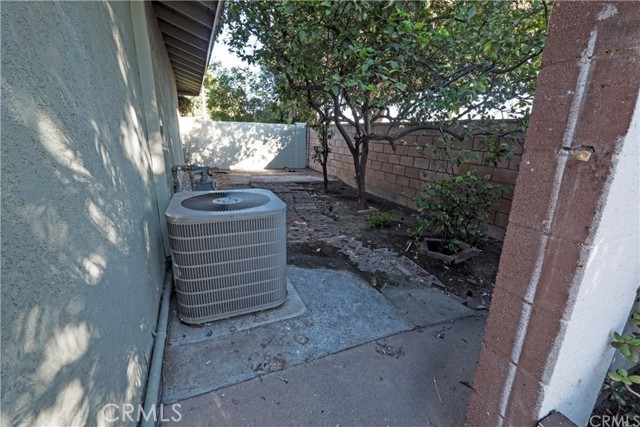 Detail Gallery Image 15 of 17 For 905 N Bender, Covina,  CA 91724 - 3 Beds | 2 Baths