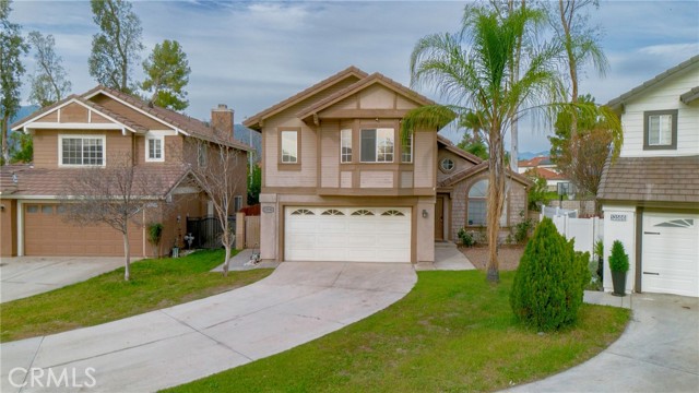 13584 Sutter Court, Fontana CA: https://media.crmls.org/medias/72e6d05c-4262-4f54-b0bb-b338ce190f68.jpg