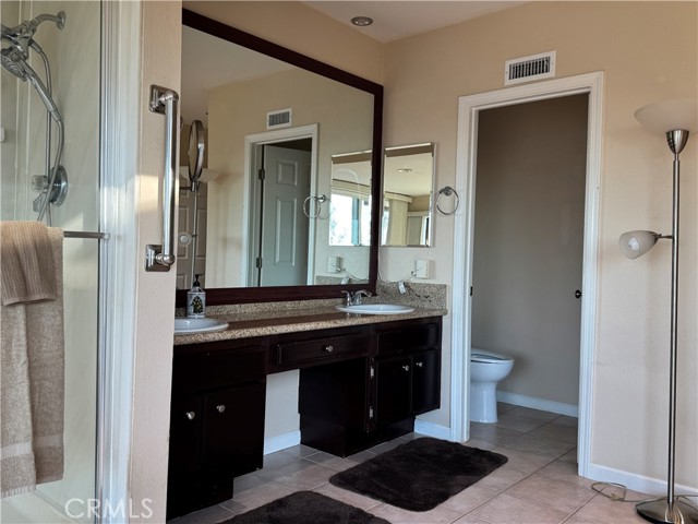 6519 E Paseo Diego, Anaheim Hills CA: https://media.crmls.org/medias/72e8c35e-b515-4c1e-833f-6d23d8d248c2.jpg