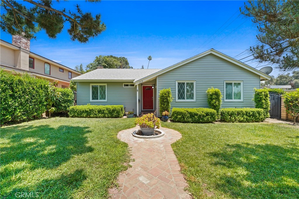 112 N Garfield Place