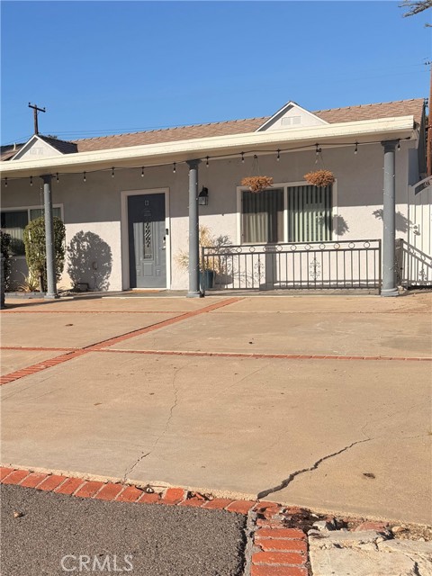 Front Image Thumbnail for CRDW25266029