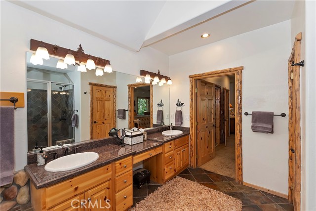 Detail Gallery Image 26 of 74 For 42402 Golden Oak Rd, Big Bear Lake,  CA 92315 - 4 Beds | 4/1 Baths