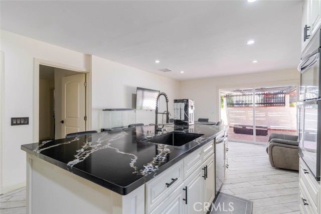 Detail Gallery Image 12 of 32 For 15931 Foothill, –,  CA 91342 - 3 Beds | 2 Baths