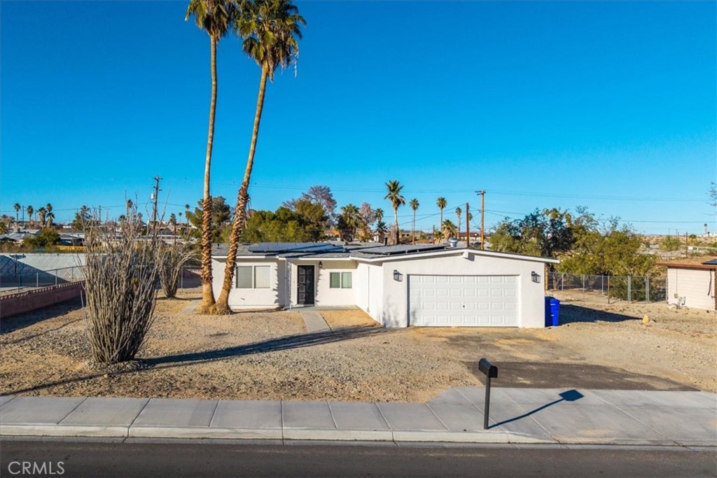 73146 El Paseo Drive