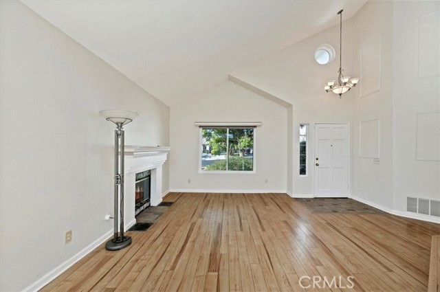 Detail Gallery Image 8 of 38 For 26045 Pinzon Ct, Moreno Valley,  CA 92555 - 4 Beds | 2/1 Baths