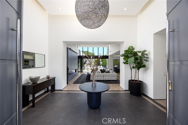 Detail Gallery Image 7 of 53 For 7139 Macapa, Los Angeles,  CA 90068 - 4 Beds | 5 Baths