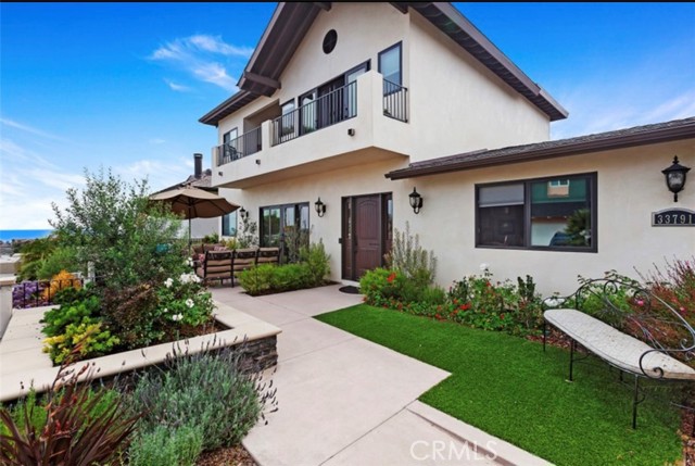 MLS# OC23047178