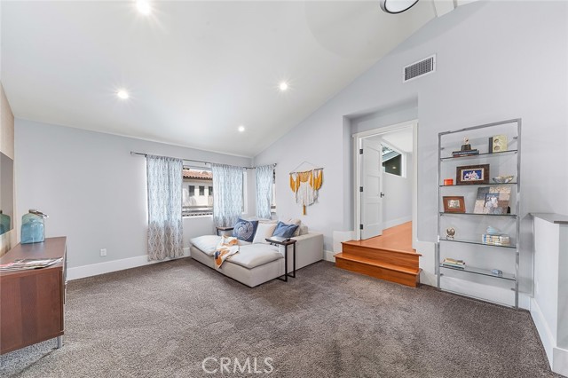 Detail Gallery Image 39 of 65 For 291 Argonne Ave, Long Beach,  CA 90803 - 5 Beds | 4 Baths