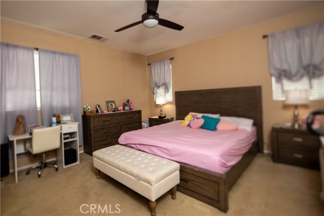 Detail Gallery Image 11 of 15 For 605 Wildrose, San Jacinto,  CA 92582 - 4 Beds | 2 Baths