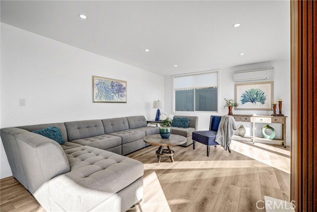 22951 Aegean Sea Drive, Dana Point CA: https://media.crmls.org/medias/72f1688a-d2f9-4930-8e0b-77eed0e91f75.jpg