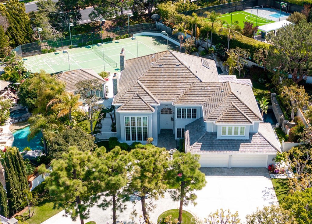 7 Chadbourne Court, Newport Beach, CA 92660