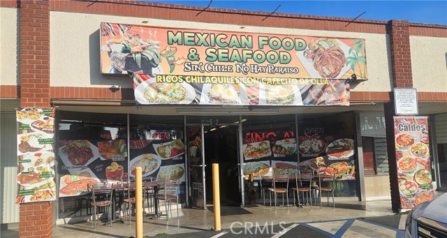 512 N Montebello Boulevard, Montebello CA: https://media.crmls.org/medias/72f2c933-fcc4-4aeb-936b-4e2771bf6fbb.jpg