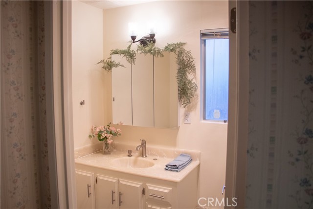 31583 Circle View Drive, Running Springs CA: https://media.crmls.org/medias/72f2e159-bb8f-4e8a-b8e2-dfbfbda77611.jpg