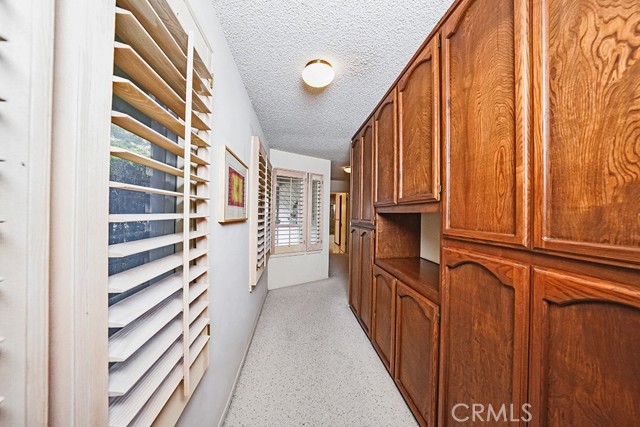 Detail Gallery Image 42 of 60 For 9752 Rangeview Dr, Santa Ana,  CA 92705 - 4 Beds | 3/1 Baths