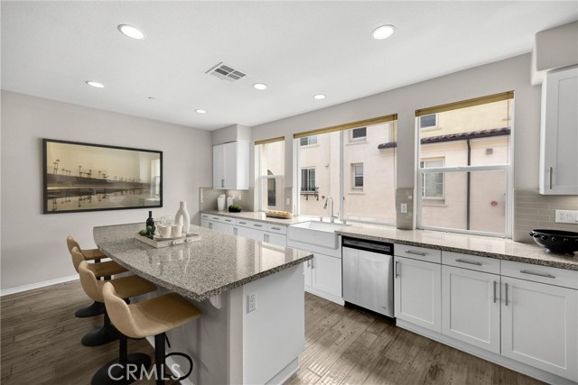 Detail Gallery Image 16 of 45 For 8252 Orangethorpe Ave, Buena Park,  CA 90621 - 3 Beds | 2/1 Baths