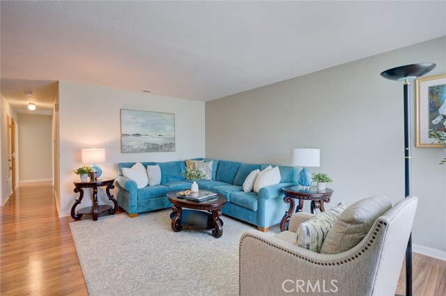 Detail Gallery Image 5 of 38 For 171 Surf St, Pismo Beach,  CA 93449 - 3 Beds | 2 Baths