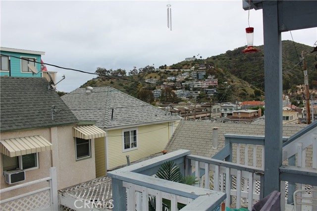 Detail Gallery Image 20 of 27 For 320 Metropole Ave #B,  Avalon,  CA 90704 - 3 Beds | 2 Baths