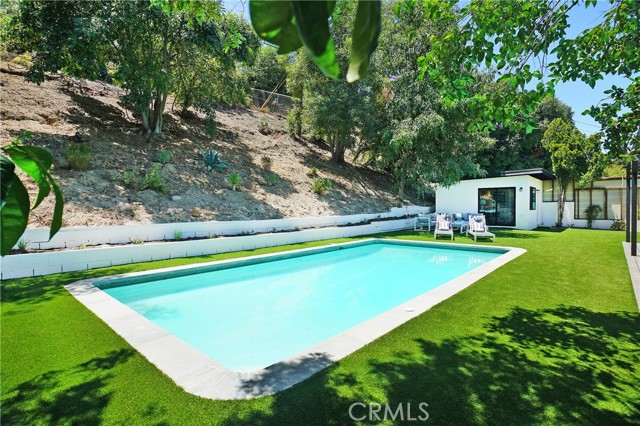 18116 Rancho Street photo 7