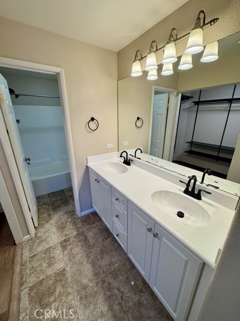 Detail Gallery Image 14 of 22 For 41685 Woodridge Ave #2,  Murrieta,  CA 92562 - 2 Beds | 2 Baths