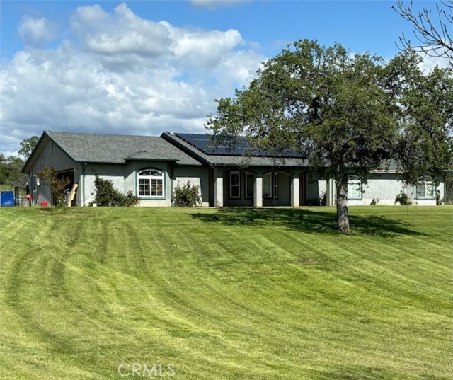 35095 Rough Rider Way, Raymond CA: https://media.crmls.org/medias/72f57e72-e29e-40f3-93d0-dfff0c1e26fd.jpg