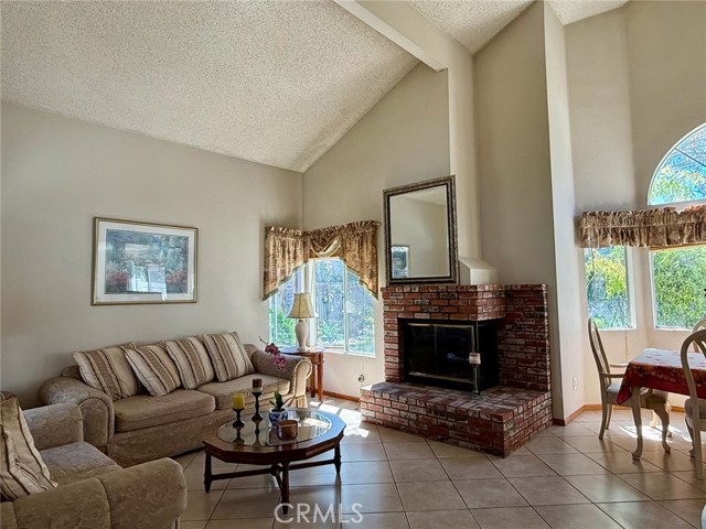 Detail Gallery Image 6 of 26 For 2699 Annapolis, San Bernardino,  CA 92408 - 3 Beds | 2/1 Baths