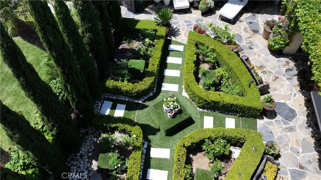 MLS #OC25182899 img 14