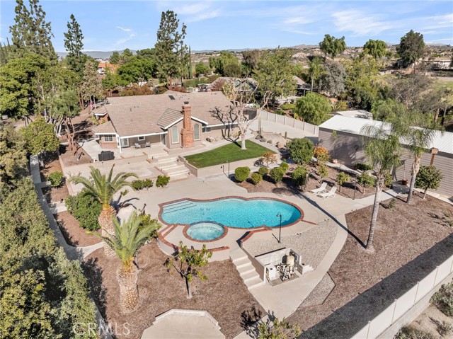 Detail Gallery Image 4 of 74 For 1250 Highridge, Riverside,  CA 92506 - 3 Beds | 3 Baths