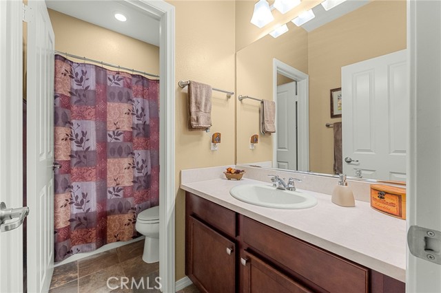 4011 Blackberry Drive, San Bernardino CA: https://media.crmls.org/medias/72f6303d-a9f4-4a76-9752-4ff9a80bc2e2.jpg