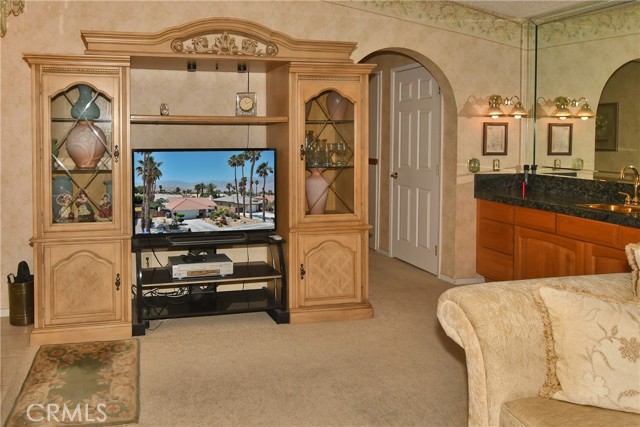Detail Gallery Image 6 of 26 For 68555 Risueno Rd, Cathedral City,  CA 92234 - 3 Beds | 2 Baths