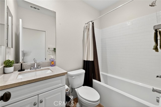 Detail Gallery Image 19 of 48 For 2845 E Berry Loop #33,  Ontario,  CA 91761 - 2 Beds | 2 Baths