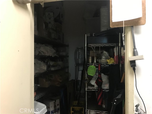 14309 S Atlantic Avenue, Compton CA: https://media.crmls.org/medias/72f73cbe-4d69-471d-a44c-bd8cef09ae24.jpg