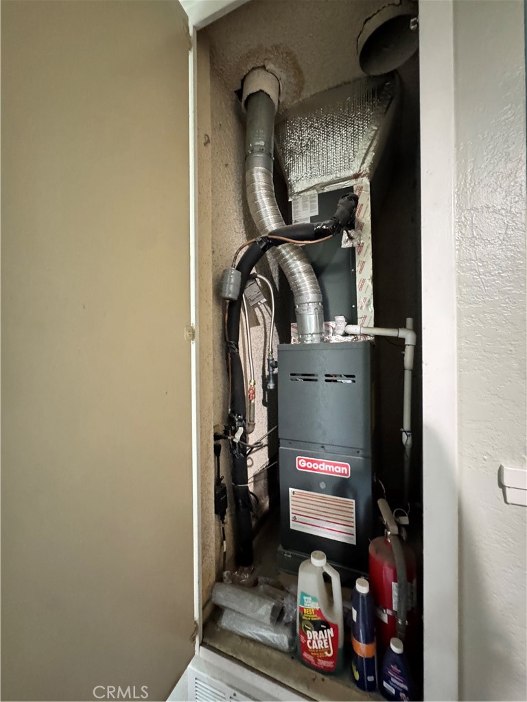 MLS #OC25239093 image #11