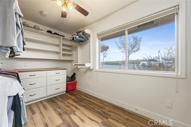 Detail Gallery Image 29 of 54 For 23040 Snow Rd, Bakersfield,  CA 93314 - 3 Beds | 2/1 Baths