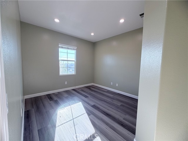 Detail Gallery Image 10 of 30 For 22520 Venice St, Carson,  CA 90745 - 3 Beds | 3 Baths