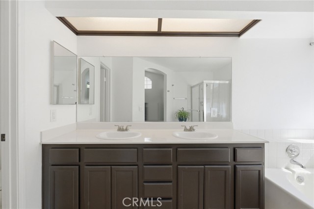 Detail Gallery Image 20 of 37 For 24516 Camino Mirabella, Murrieta,  CA 92562 - 4 Beds | 2/1 Baths