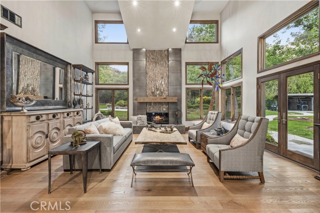 Image 5 of 71 For 26954 Whitehorse Place