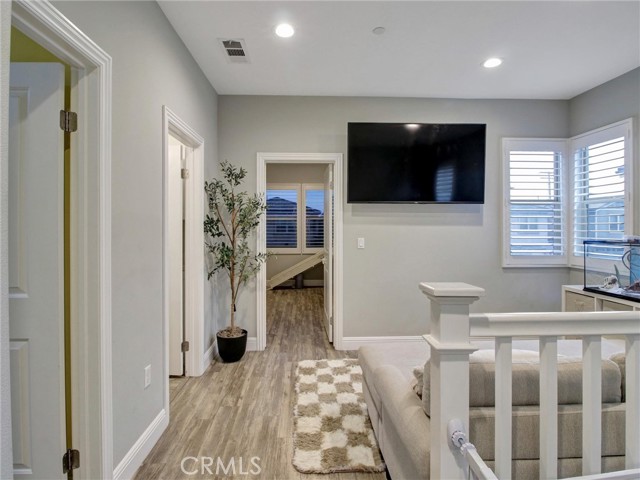 Detail Gallery Image 7 of 47 For 6313 Rancho Parada Rd, Paramount,  CA 90723 - 3 Beds | 2/1 Baths