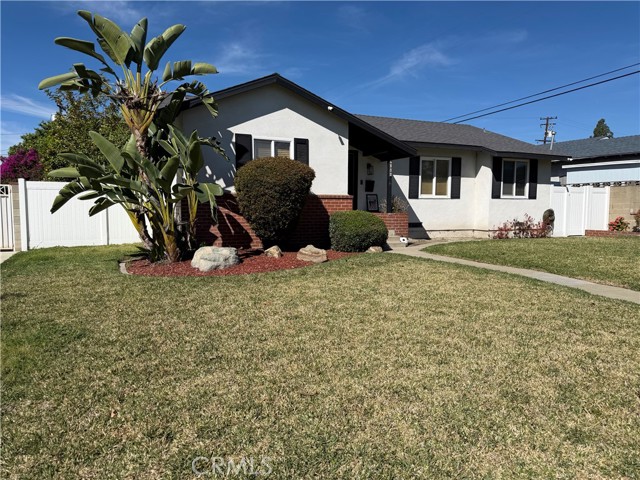 Detail Gallery Image 2 of 36 For 9406 Rose Ave, Montclair,  CA 91763 - 3 Beds | 2 Baths