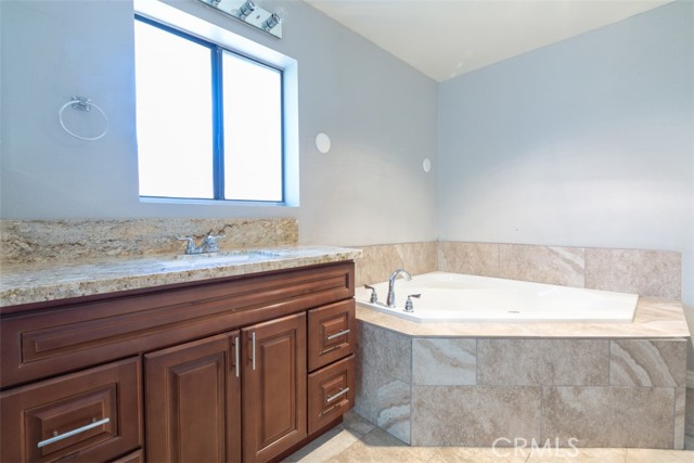 Detail Gallery Image 23 of 38 For 8127 Mono Dr, Hesperia,  CA 92345 - 5 Beds | 2 Baths