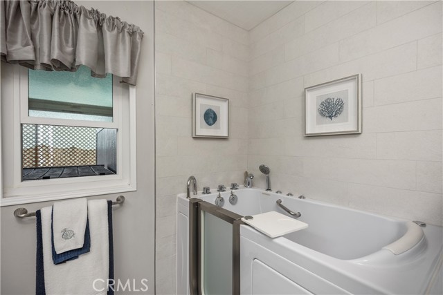 Detail Gallery Image 11 of 22 For 26000 Avenida Aeropuerto #194,  San Juan Capistrano,  CA 92675 - 3 Beds | 2 Baths