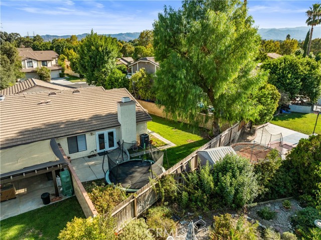 Detail Gallery Image 16 of 24 For 25995 Pueblo Dr, Valencia,  CA 91355 - 3 Beds | 2 Baths