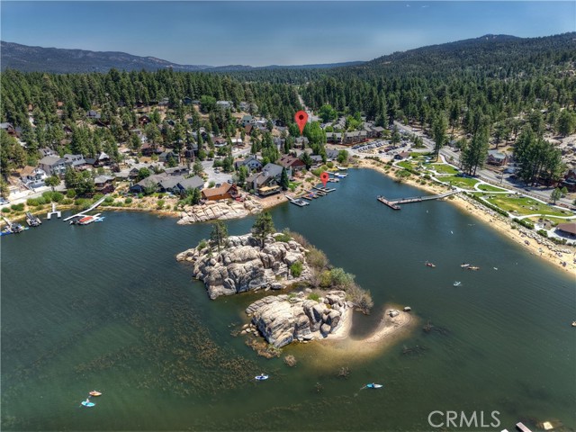 747 Boulder Bay, Big Bear Lake CA: https://media.crmls.org/medias/72fd2567-4390-4834-aaf2-b8944dc11f84.jpg