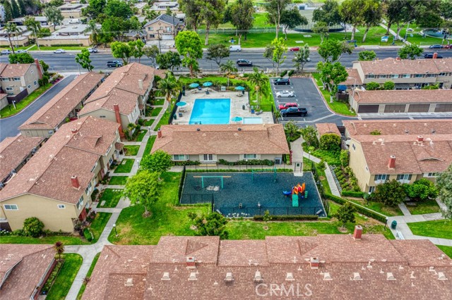 Detail Gallery Image 45 of 56 For 11879 Sungrove Cir, Garden Grove,  CA 92840 - 3 Beds | 2/1 Baths
