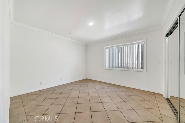 6929 1/2 Amigo Avenue, Reseda CA: https://media.crmls.org/medias/73000fb1-75a4-4e75-a19c-3cdcf29aff22.jpg