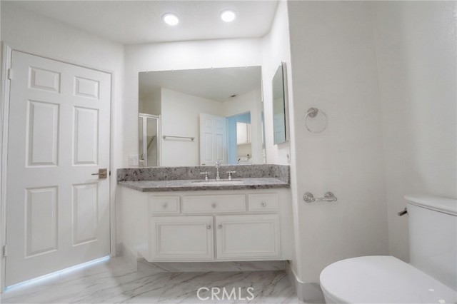 Detail Gallery Image 17 of 50 For 518 S Laureltree, Anaheim,  CA 92808 - 5 Beds | 3 Baths